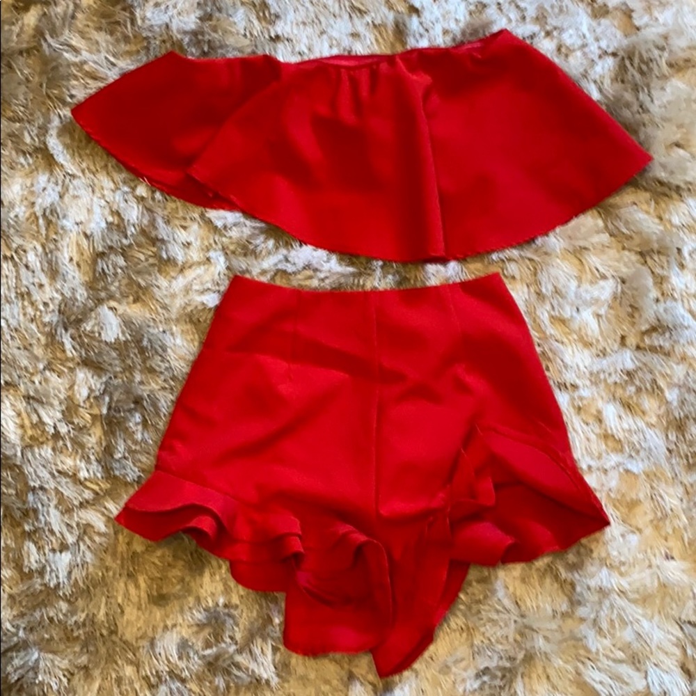 Perfect For Summer! SELF red crop top short set